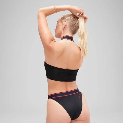 Flu3nte Halter Crop Top